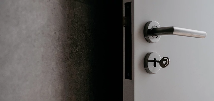 Front Door Handle Repair And Installation in Atherton, CA